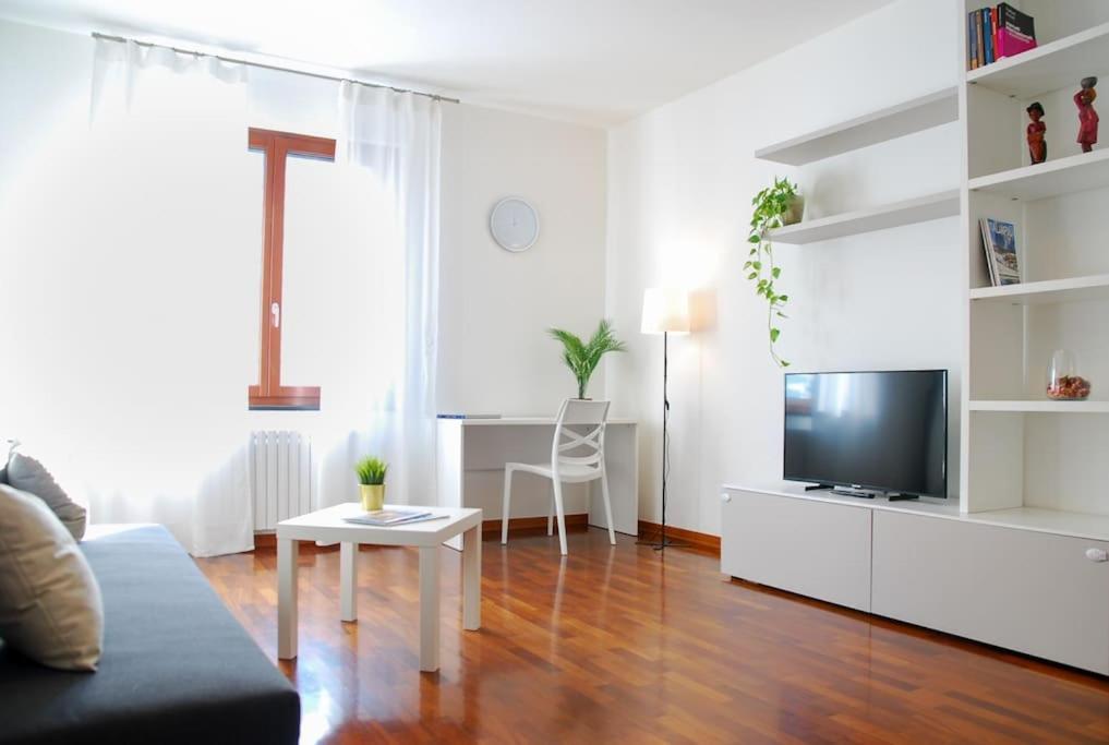 Home & Pet - Milano Trilocale Promenade Santa Giulia Exteriör bild